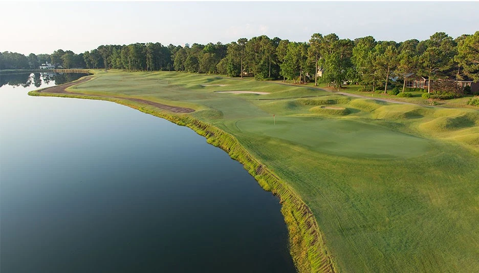 The 18th hole at Prestwick Country Club.