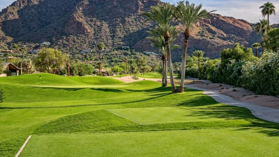 Courtesy of Mountain Shadows Resort (top) and Bull Valley Golf Club (bottom)